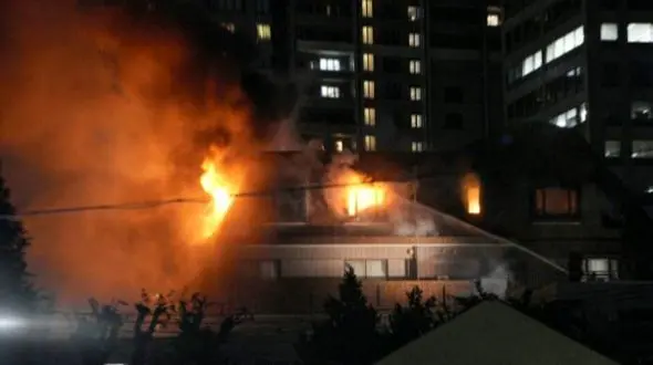 آتش‌سوزی مهیب در اوزاکا ژاپن 35 مصدوم برجای گذاشت