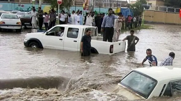 وضعیت قرمز در استان های جنوبی کشور / 3 نفر جان باختند و به 43 نفر امدادرسانی شد + فیلم