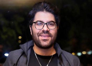 موزیک ویدیوی زیبا و عاشقانه حامد همایون خواننده حنجره طلا/ منو نگا کن ببین خودمو به آب و آتیش میزنم برا تو+ویدیو