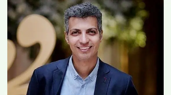 فیلم تشویق عادل فردوسی‌پور ‌در حضور میثاقی / در لارستان چه گذشت !