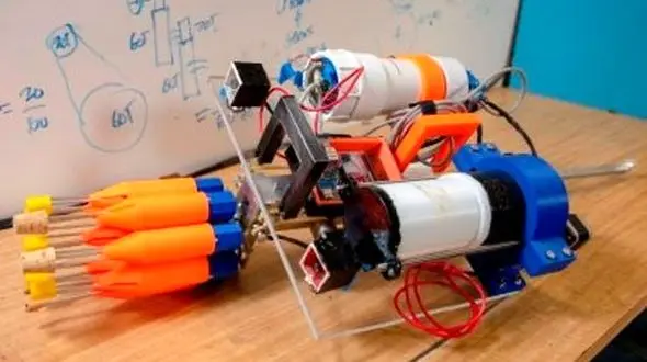 رباتی زیردریایی که شکارچی می‌شود!+ عکس
