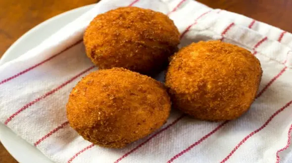 طرز تهیه کوفته برنجی سوخاری + فیلم