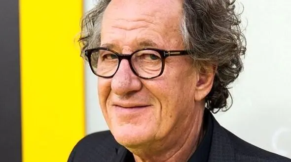 بازیگر معروف به خاطر ادعای اقدام پلید با یک زن غرامت میلیاردی دریافت می کند+ عکس