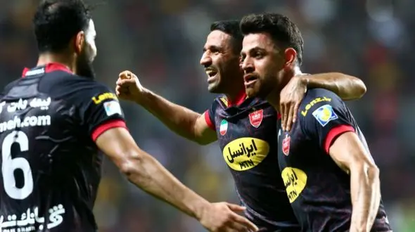 فیلم  گل اول پرسپولیس به فولاد خوزستان و سه صحنه هیجان انگیز بازی 