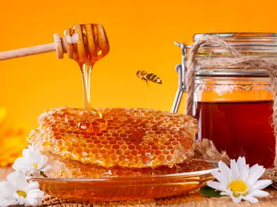 چرا باید عسل را در صبحانه خود جای دهید؟