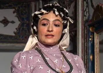 چیدمان سفره هفت سین خاص و لاکچری گلاره عباسی آباجی سریال بامداد خمار/ از دست و پنجه اش هنر میباره