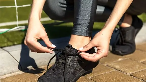 آیا کتانی‌ های گران‌ قیمت برای مچ پای شما مضر هستند؟