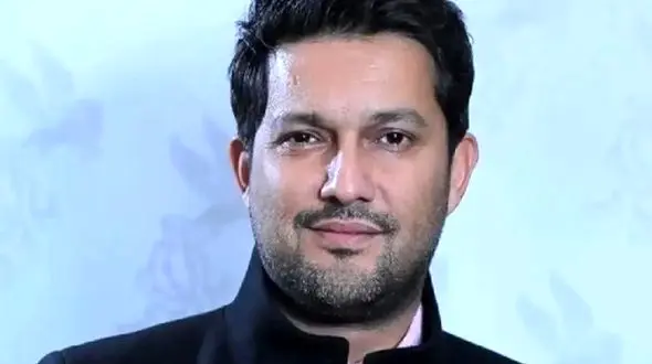 فیلم آوازخوانی باشکوه حامد بهداد تو خونه اش /یا رب دل بیچاره من از چه غضب شد