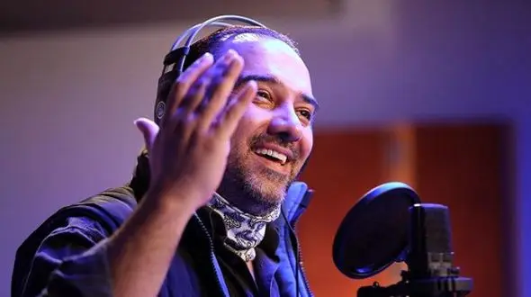 عکس سیبیل های جالب مهرداد میناوند