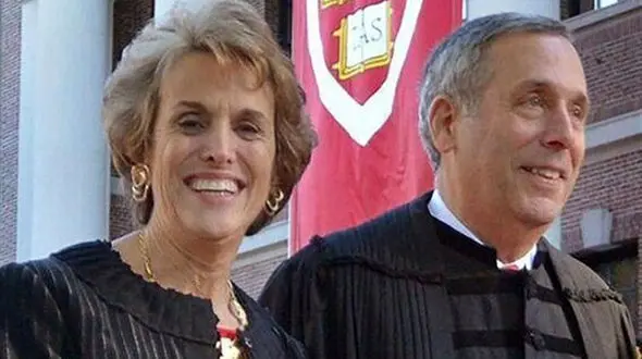 رئیس دانشگاه هاروارد و همسرش هم کرونایی شدند