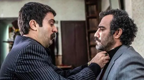 فیلم/ سکانس خنده دار سریال پایتخت: کلکسیون کیس های ازدواج ارسطو که نقی معمولی بهمشون زد!