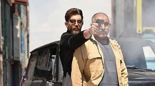 فرزاد فرزین، اِزَل شد، تن و بدن ترکیه و ایران لرزید