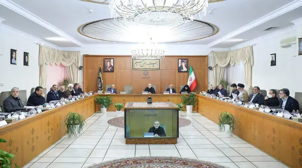 پزشکیان: وضعیت دریاچه ارومیه جدی‌ترین چالش استاندار جدید آذربایجان غربی است