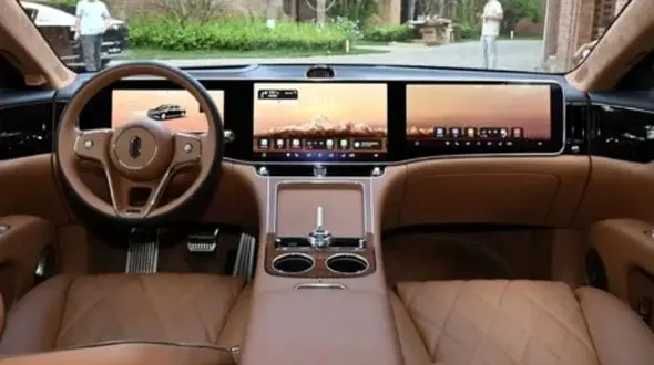 مقایسه ماکسترو S800 با رولزرویس و مرسدس-مایباخ / لوکس چینی در برابر غول‌ های جهانی