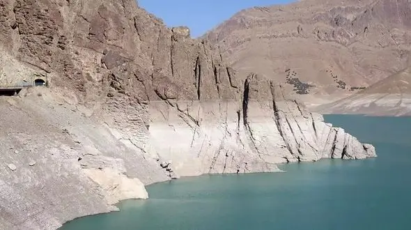 علت اختلال و قطع چند روزه آب در بعضی مناطق تهران/ احتمال رفع مشکل تا 24 ساعت آینده