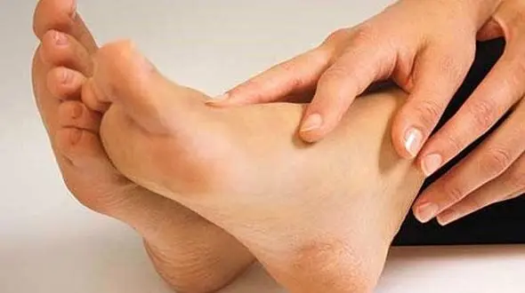 درمان های فوری برای مقابله با خار پاشنه