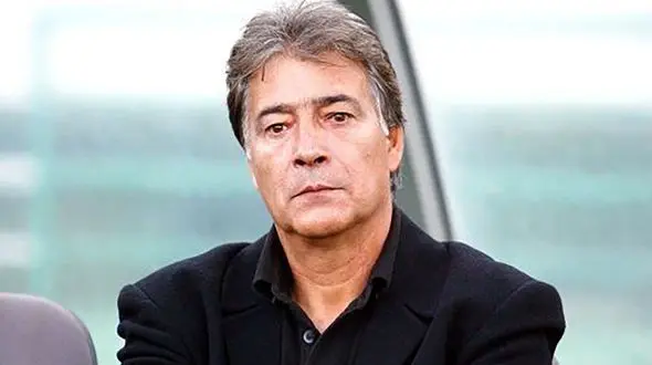 عکس  ژست صمیمی «داریوش، عارف، وثوقی و حجازی» خوش تیپ ترین مردان سال ۵۱ !