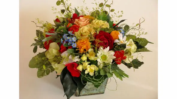 گل های مصنوعی خانه تان را با نمک برق بندازید