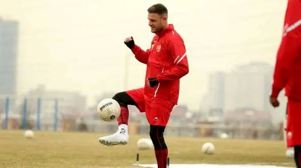 استوکس جایگزین اوساگونا می‌شود؟