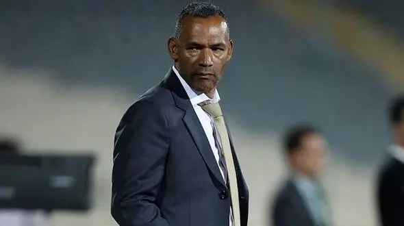 مورایس: شانس‌های خوبی برای تغییر نتیجه داشتیم/ از سبک بازی سپاهان رضایت دارم