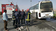 آتش سوزی وحشت آور در اتوبوس مسافربری / در اصفهان رخ داد + عکس