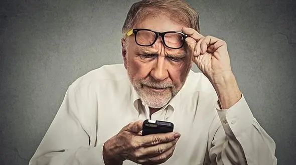 به زودی پیرها زندگی اقتصادی جوانان را نابود می کنند/ چالش جدی تامین اجتماعی با سالمندی جمعیت