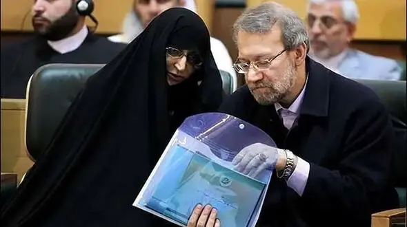 فیلم / در محل شهادت علی لاریجانی»  چه چیزی پیدا شد ؟ / پسر شهید  نمی دانست پدرش کجاست ؟!