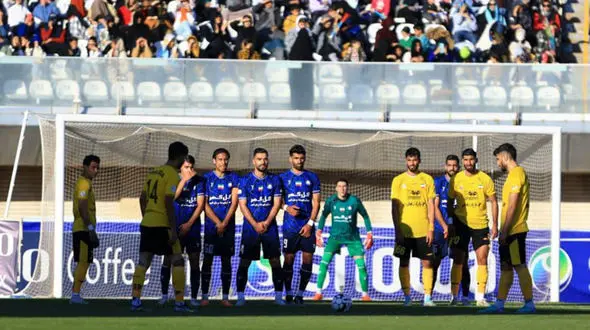 فیلم خلاصه بازی سپاهان و گل گهر/ هدیه سیرجانی ها به استقلال و پرسپولیس!