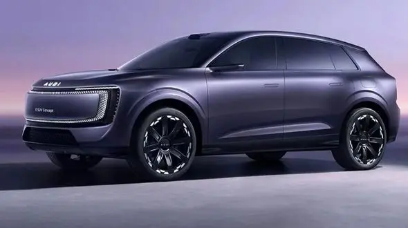 رونمایی آئودی از کانسپت E SUV؛ آینده خودروهای الکتریکی / عکس