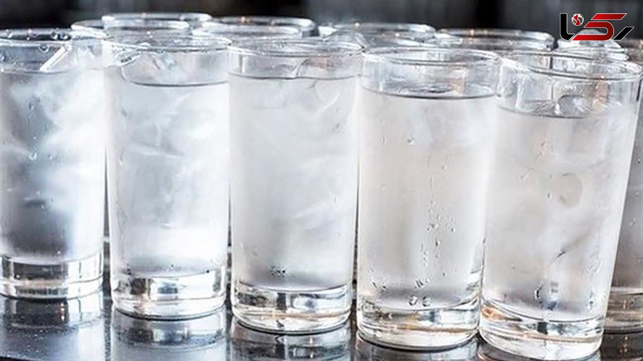 مضرات نوشیدن آب سرد چیست؟