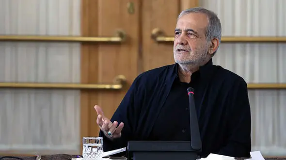 پزشکیان: مردم ما کارستان کردند / دیپلماسی باید فعال باشد