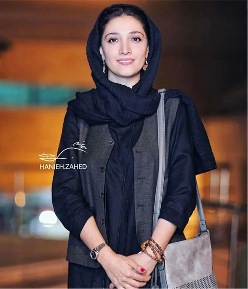 استایل مینا ساداتی و بیوگرافی او
