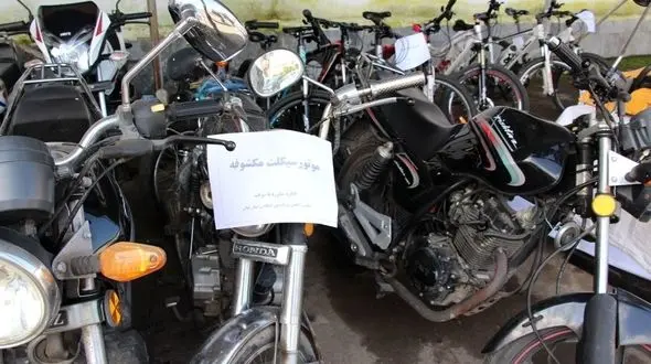 دستگیری 2 سارق حرفه ای موتورسیکلت در اهواز