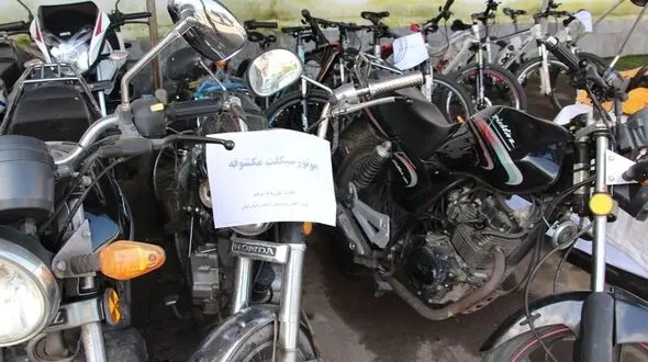 دستگیری 2 سارق حرفه ای موتورسیکلت در اهواز