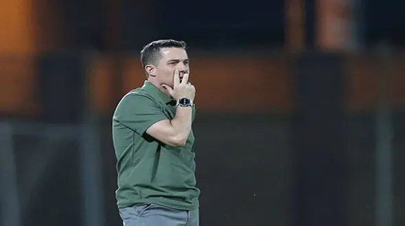 در هفته بیست و چهارم لیگ برتر ،پرسپولیس به صدر رسید