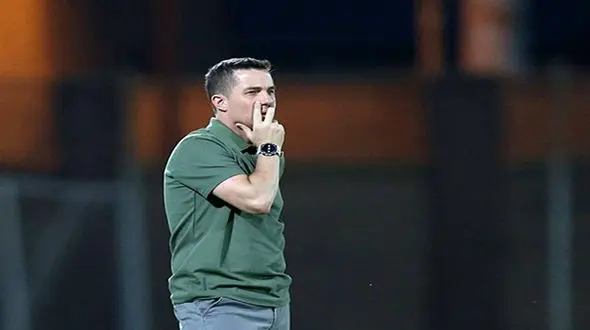 در هفته بیست و چهارم لیگ برتر ،پرسپولیس به صدر رسید