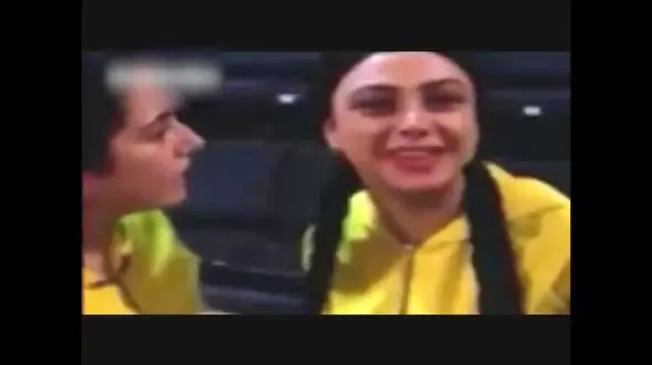 باران کوثری و آزاده صمدی در یک  تئاتر + فیلم