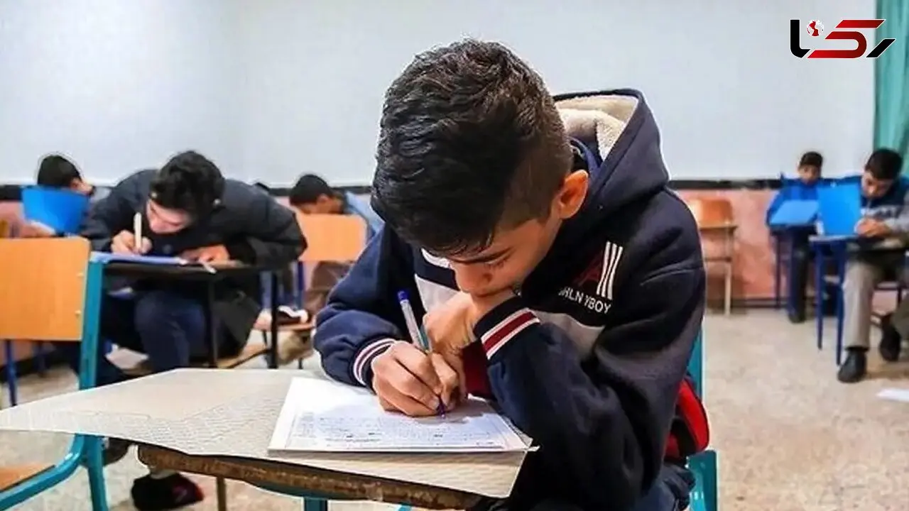 خلاقیت خنده دار و حماسه دانش آموز ایرانی در پاسخ به برگه  امتحانی ریاضی در دی ماه / فقط ببینید معنای آمار دادن رو چی میگه 