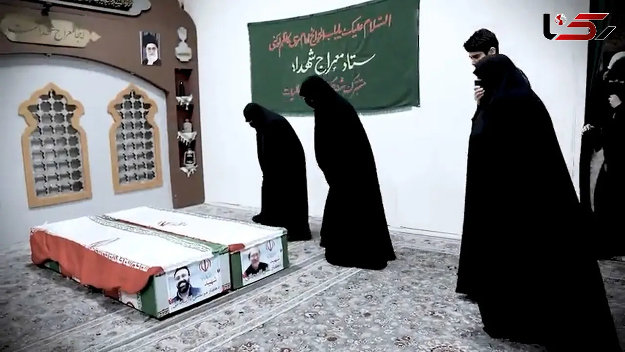 فیلم / انتشار نخستین تصاویر  پیکر شهید دکتر علی لاریجانی و پسرش / گریه های خانواده دکتر لاریجانی با دیدن چهره پسر و پیکر پدر