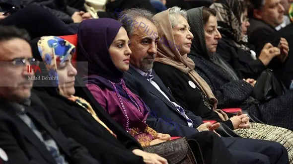 تصاویر دیده نشده از میترا استاد و محمدعلی نجفی روی صندلی قرمز+ عکس