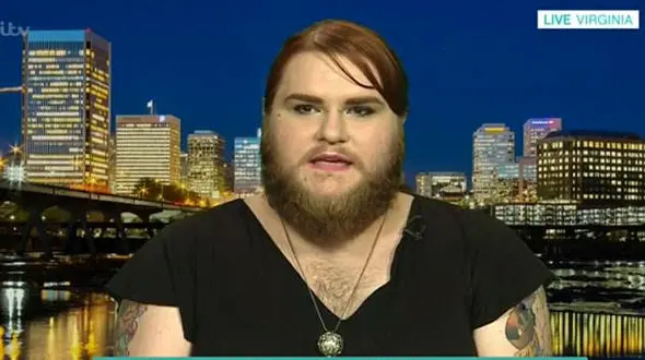 این زن ریش داعشی دارد ! + عکس