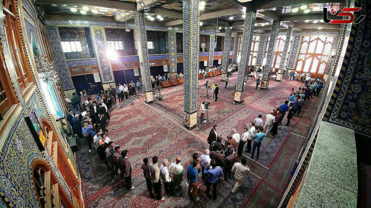 صف رای در مسجد حظیره یزد+ عکس