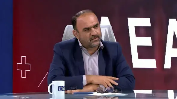 لاسجردی: اسنپ‌بک اجرا شود اجنه باید کمکمان کنند!