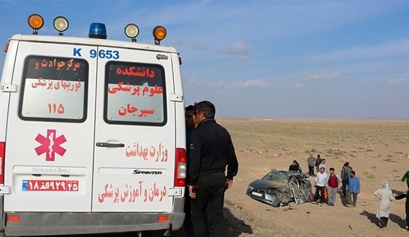 پنج کشته و مصدوم در اثر واژگونی سمند در جاده کرمان - سیرجان+