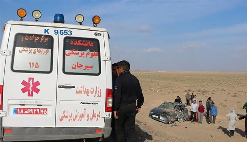 پنج کشته و مصدوم در اثر واژگونی سمند در جاده کرمان - سیرجان+