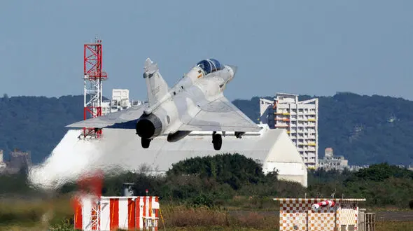 China Conducts Live-Fire Drills Around Taiwan, Simulating Blockade of Major Ports