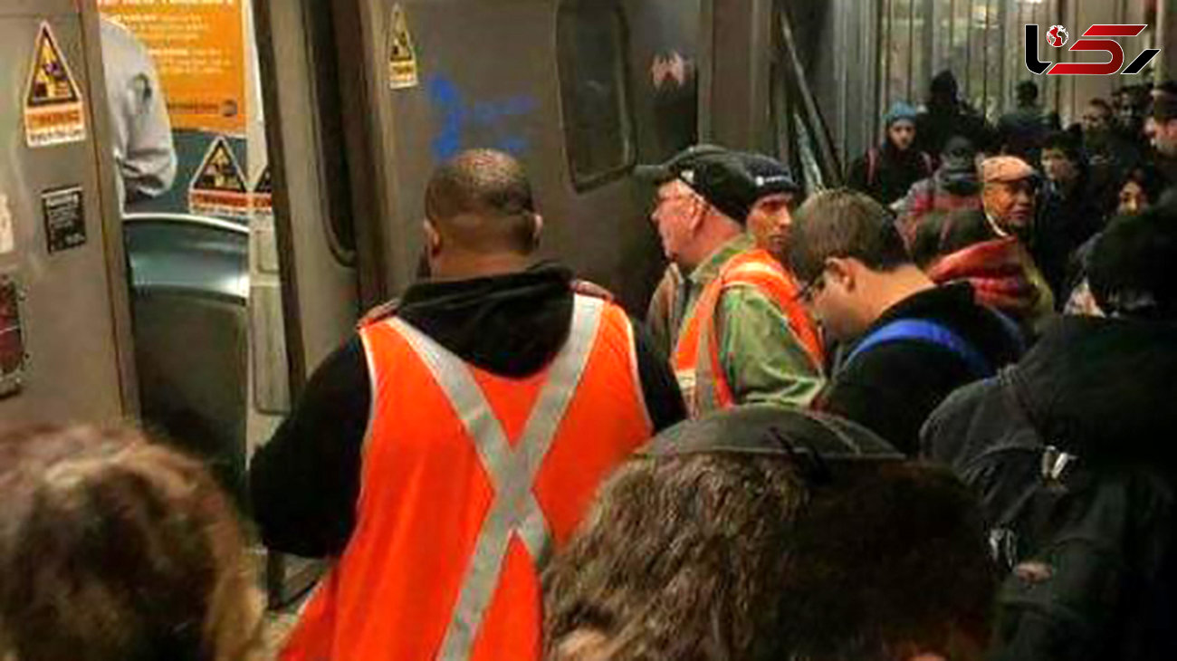  خروج قطار از ریل در نیویورک + عکس 