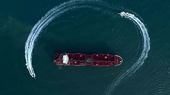 ادعای آمریکا درخصوص توقیف یک نفتکش در تنگه هرمز توسط ایران