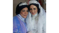 بازیگر زن معروف ایرانی با لباس عروسی در کنار گیتی ساعتچی +عکس 