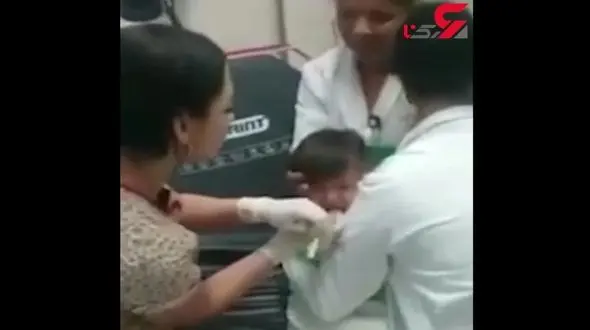 بلعیدن سکه توسط کودک بازیگوش+فیلم